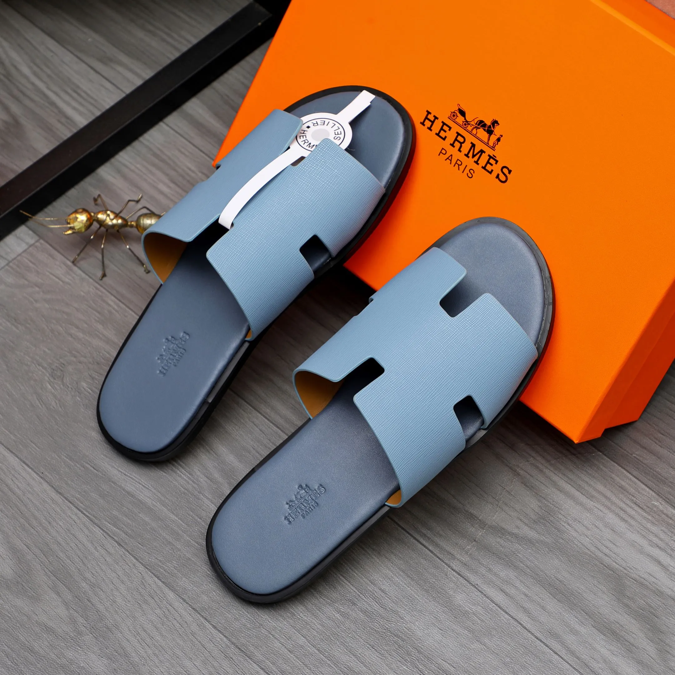 Men's shoes 💰280 Product trademark: Hermes "Hermes" slippers Regular size: 38-46 Product material: vertical grain cowhide upper, microfiber lining, original outsole